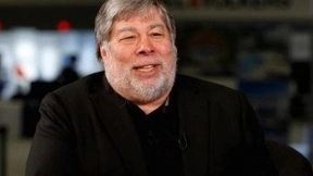 苹果联合创始人沃兹尼亚克退出FB 担心个人信息受损