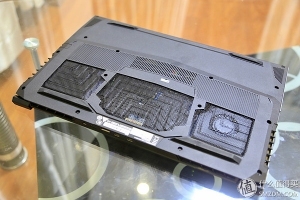 MECHREVO 机械革命 Z2 & MACHENIKE 机械师 F117 笔记本电脑深度对比