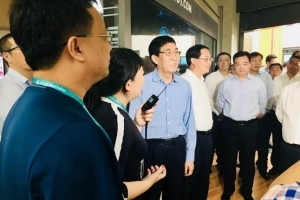 浙江省、吉林省党政代表团到访奇点云，鼓励自主创新创业