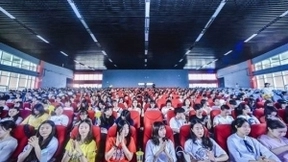 2018CCEA川渝高校对抗赛首日，重庆高校客场扬威