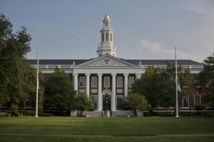 哈佛大学基金一季度大买科技股：包括苹果微软谷歌