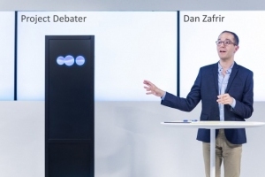 IBM推出会辩论的AI，首战击败人类顶尖辩手