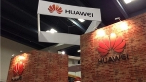 华为推出首款AI应用 成为率先布局AI手机市场的厂商