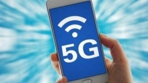 中国移动公布5G终端演进路线：年底推通用模组 明年发布手机