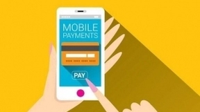 去年我国新增网民四千万，手机支付用户超五亿人