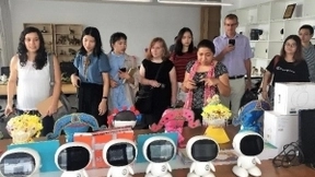 小哈机器人：以AI大数据践行儿童个性化教学愿景