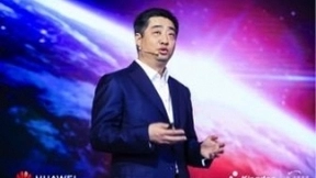 华为轮值董事长胡厚崑：云是跑道智能是引擎