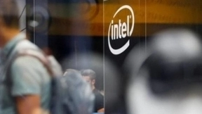 英特尔：去年AI芯片卖了10亿美元