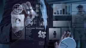 人工智能催生出许多新的商业模式，正处于技术研发向市场应用推广的过渡期