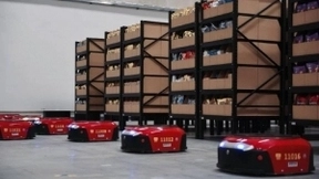 拣选准确率达到99.99% 国美AGV机器人仓助力818