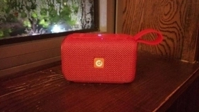 你的蓝牙音箱具有AI与防水吗，DOSS超级蓝牙音箱给你全新体验