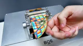 京东方：成都柔性屏产线明年满产，折叠屏手机将改变市场格局