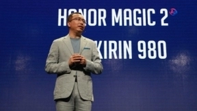 魔法全面屏、麒麟980、升级版40W超级快充：荣耀Magic2曝出“三大绝招”