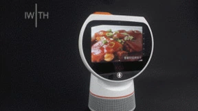 人工智能引领者-艾唯尔AI服务机器人惊艳上海国际无人值守零售展