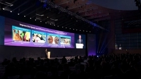 数字化转型时不我待！华为2018运营转型峰会助力运营商加快向数字商业迈进