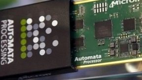 华尔街预计存储芯片需求将下滑 美芯片股应声普跌