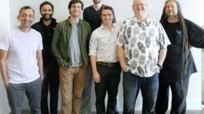 为了不敲代码也能做AI开发 微软收购Lobe