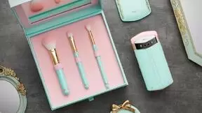 中国电信终端产业联盟大会召开 美图手机成年轻人最喜爱的手机品牌