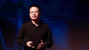 数字世界+物理网络双轮驱动，加速智简网络创新进程