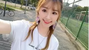 摄影师七奈Nanako评测美图T9：夜拍无需补光，直出大片也能高级胶片感