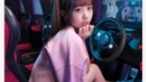 将AI智能玩到极致，OPPO R17自定义美颜拍出不一样的你