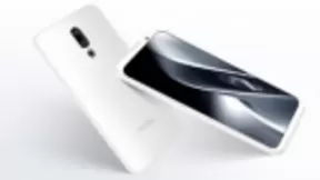 Flyme 实力加持，助力魅族16X输出强劲性能