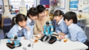 鲸鱼AI Module 1亮相TOWER教育创新大会 引追捧