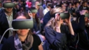 Facebook重组AR/VR团队 更专注长期目标