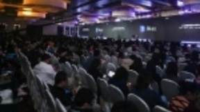 友盟+ CEO 朋新宇：对手越打越多，全域服务和AI都要抓