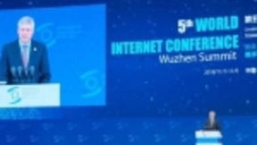 优必选ATRIS安巡士机器人亮相安博会