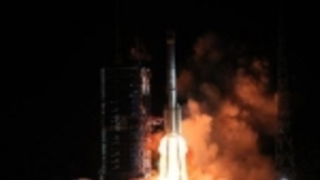 中国成功发射通信技术试验卫星三号