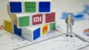 手机厂商打响2019关键战：设独立子品牌 增速海外市场