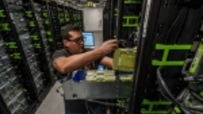 Facebook和微软宣布推出Open Rack V3，以满足人工智能和网络的电力需求