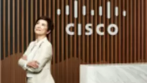 思科萧洁云：心有猛虎 细嗅蔷薇