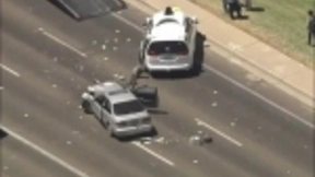 无人驾驶：软件服务人类还是人类服务软件？