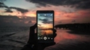 给手机配上AI技术 拍出的照片真能比肩单反？