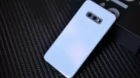 低调奢华美!三星S10e实力爆发,小宇宙也有核能量!