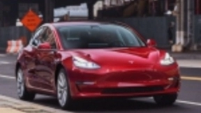 特斯拉提交监管报告：我们可能需要再度融资