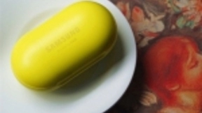 三星Galaxy Buds评测：音质突出轻巧便携的真无线耳机