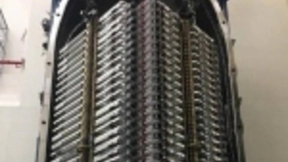 SpaceX发射首批卫星，两地同建星际飞船，计划3年内登火星