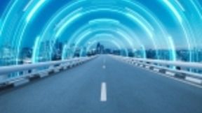 智能驾驶进入“中场”竞争，或需借出行服务落地