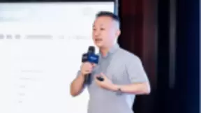 中软国际解放号牵手小i机器人 打造AI软件生态 驱动产业转型