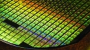 打破冯诺依曼架构限制 国内研发存算一体AI芯片