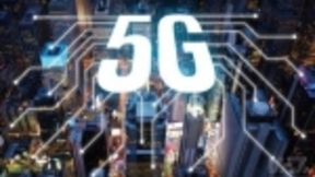 中国5G商用部署如期推进，消费者什么时候换5G手机合算？