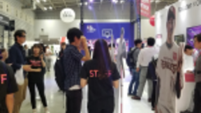 悉见AR眼镜正式进军日本，携手OPPO打造5G手机新体验