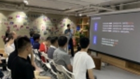 AI一眼看尽好评差评 百度大脑助力国美实现智能化服务评分
