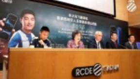 科大讯飞正式宣布签约球星武磊 传以千万级费用代言翻译机