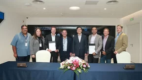 英特尔和联想宣布开展为期多年的全球合作，提升在高性能计算和人工智能领域的领导地位