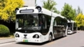 深兰专访：用AI惠民生，深兰科技新一代AI智能扫路机即将问世