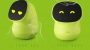 搭载AI施教系统 儒博推出布丁AI老师及布丁系列机器人